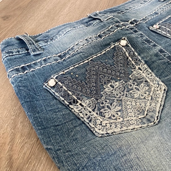 embroidered capris embellished cropped distressed denim jeans | paisley sky - Picture 3 of 8